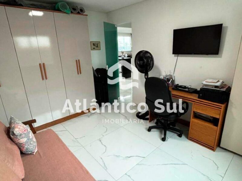 Condomínio Brisa do Mar – Casa de 03 quartos a 400 m da praia na Zona Sul – Ilhéus/BA